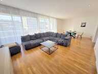 SARCELLES - Avenue du 8 mai - Appartement avec balcon - 5 pièces - 122 m2 - 204 000 € FAI — photo 3