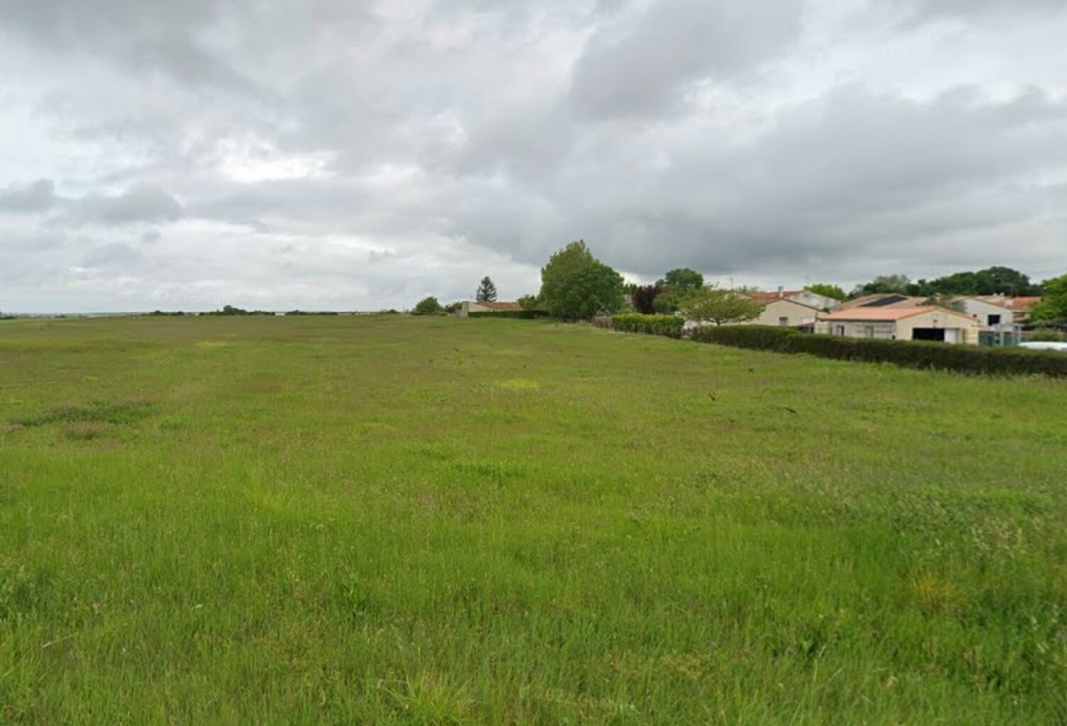 Terrain à bâtir à Médis (17600) — photo 1