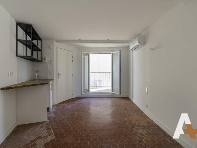 Marseille 2éme Studio avce balcon Panier proche Vieux Port — photo du bien