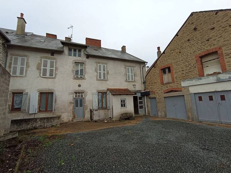 Ensemble immobilier de 3 logements — photo 1
