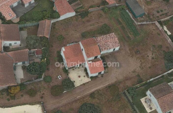 Propriété de 1300 m² – Potentiel de Division – Cœur de Village- rare -opportunité — photo 3
