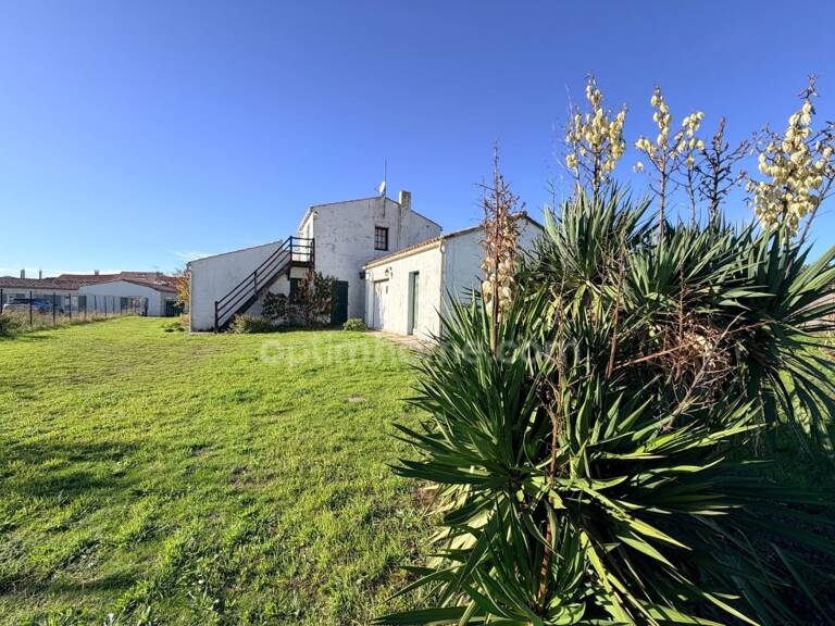 Propriété de 1300 m² – Potentiel de Division – Cœur de Village- rare -opportunité — photo 1