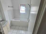 Appartement T2 - 42 m² au 3ème et dernier étage - Quartier Cathedrale-Colbert - 37000 TOURS — photo 4