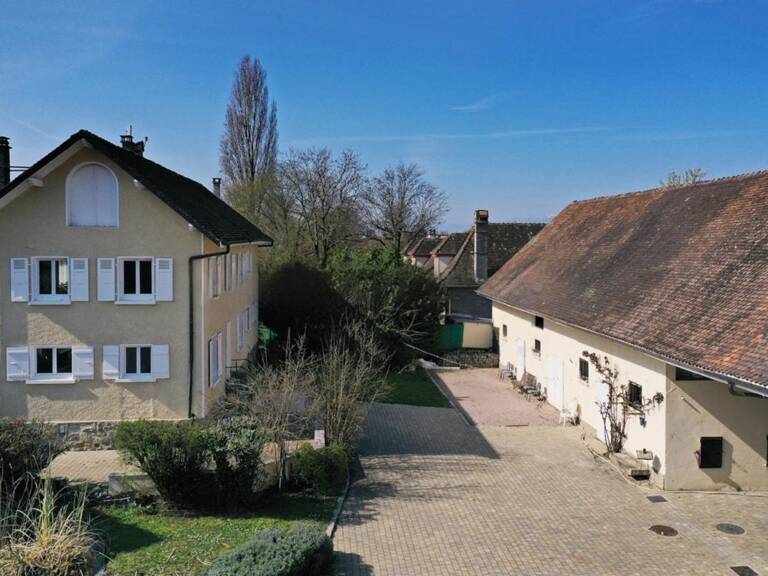 Maison à vendre 6 pièces NERNIER (74) — photo 1