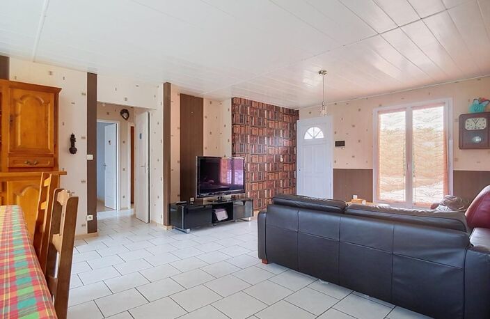 Maison à vendre 4 pièces ECUISSES (71) — photo 4