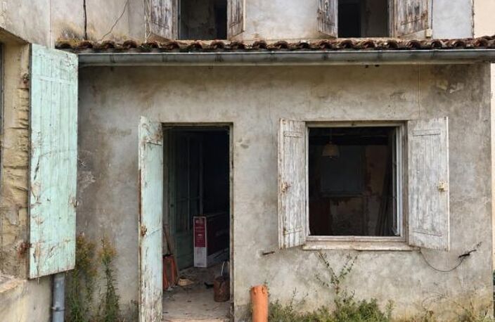 Listrac-Médoc – Maison à rénover – Plusieurs lots possibles – Idéal investisseur — photo 2