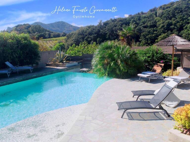 PATRIMONIO – Propriété de charme avec 5 logements, piscine et terrain de 1 440 m² — photo 1