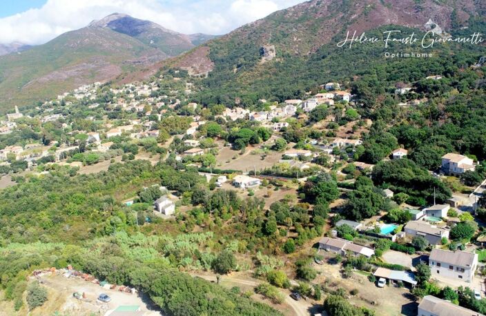 PATRIMONIO – Propriété de charme avec 5 logements, piscine et terrain de 1 440 m² — photo 2