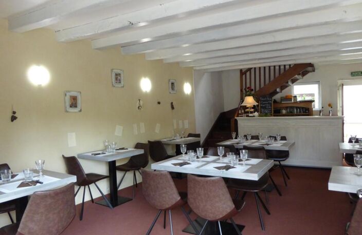 Opportunité Rare de Caractère au Cœur d'Angles-sur-l'Anglin (Potentiel Restaurant ou Habitation) — photo 5