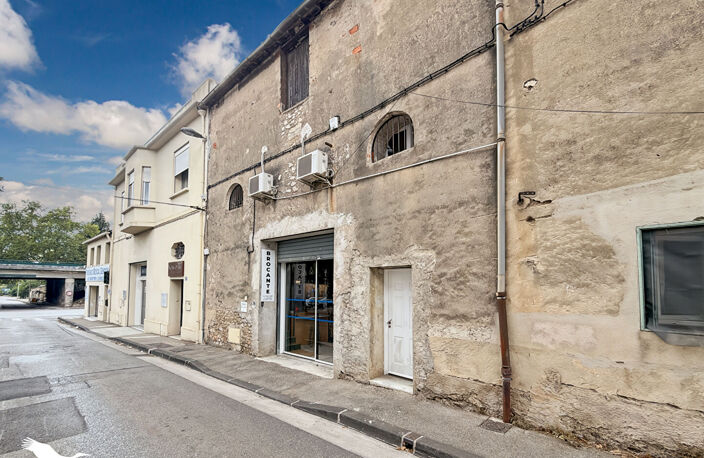 Achat Murs Commerciaux 255 m² Marseille 11 (Saint-Menet) — photo 2