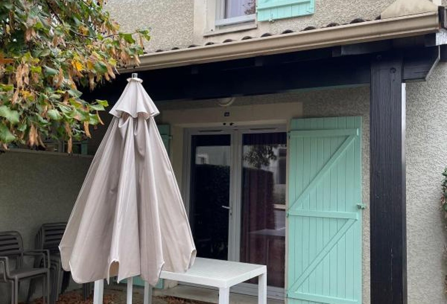 Vallon-Pont-d'Arc — Duplex de 44 m² avec jardin sous bail commercial (Résidence Odalys) — photo 1