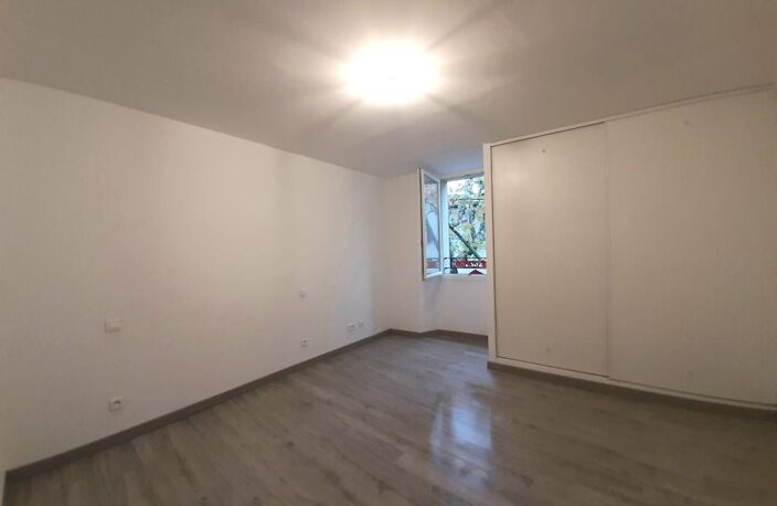 Appartement À Louer T3 75m² — photo 4