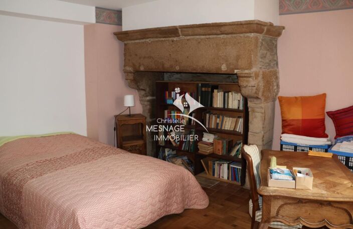 À vendre chez Christelle Mesnage Immobilier - DINAN CENTRE - — photo 4