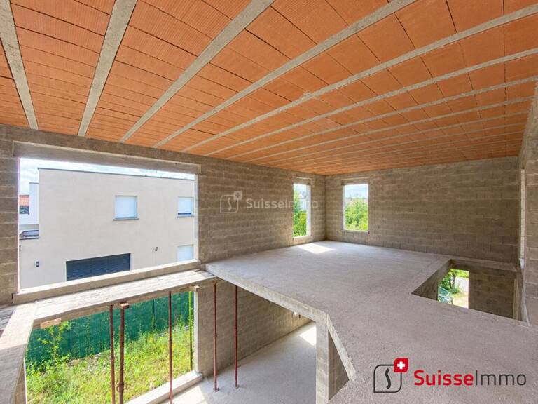 Maison mitoyenne à finir sur Sochaux — photo 1