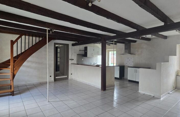 BAVILLIERS - DUPLEX 99 m² AVEC ENTRÉE INDÉPENDANTE, EXTÉRIEUR ET STATIONNEMENTS — photo 2