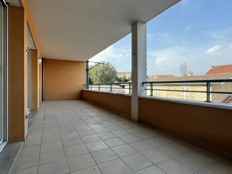 Appartement À Louer — photo 1