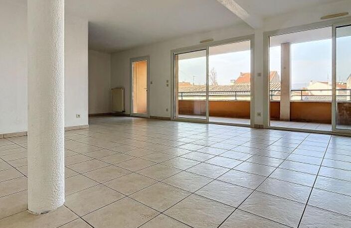 Appartement À Louer — photo 2