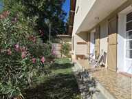 À vendre, Castelnau-Magnoac (Hautes-Pyrénées) : maison de plain-pied, 3 chambres, garage et jardin de 998m², emplacement au calme, à quelques pas seulement du village — photo 2