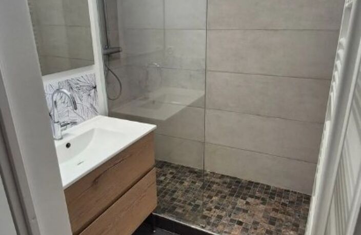 T2 — photo 2