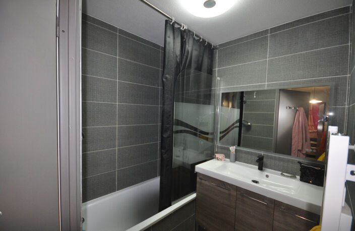 TOULOUSE 31200-Appartement T3 54 m2 — photo 5