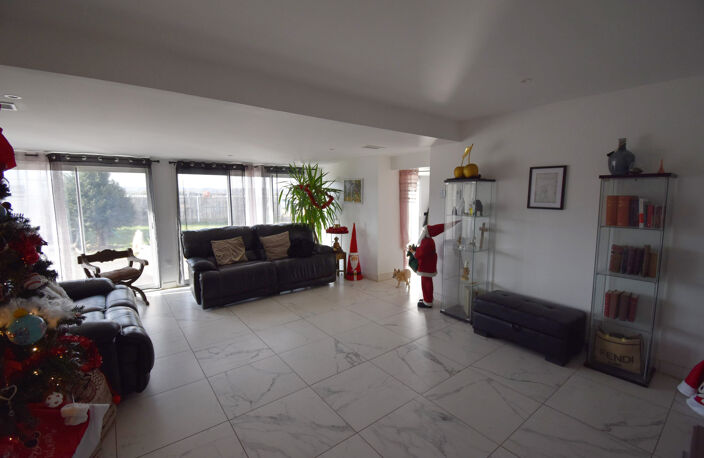 CINTEGABELLE- Maison 6 pièces 165 m2 — photo 5