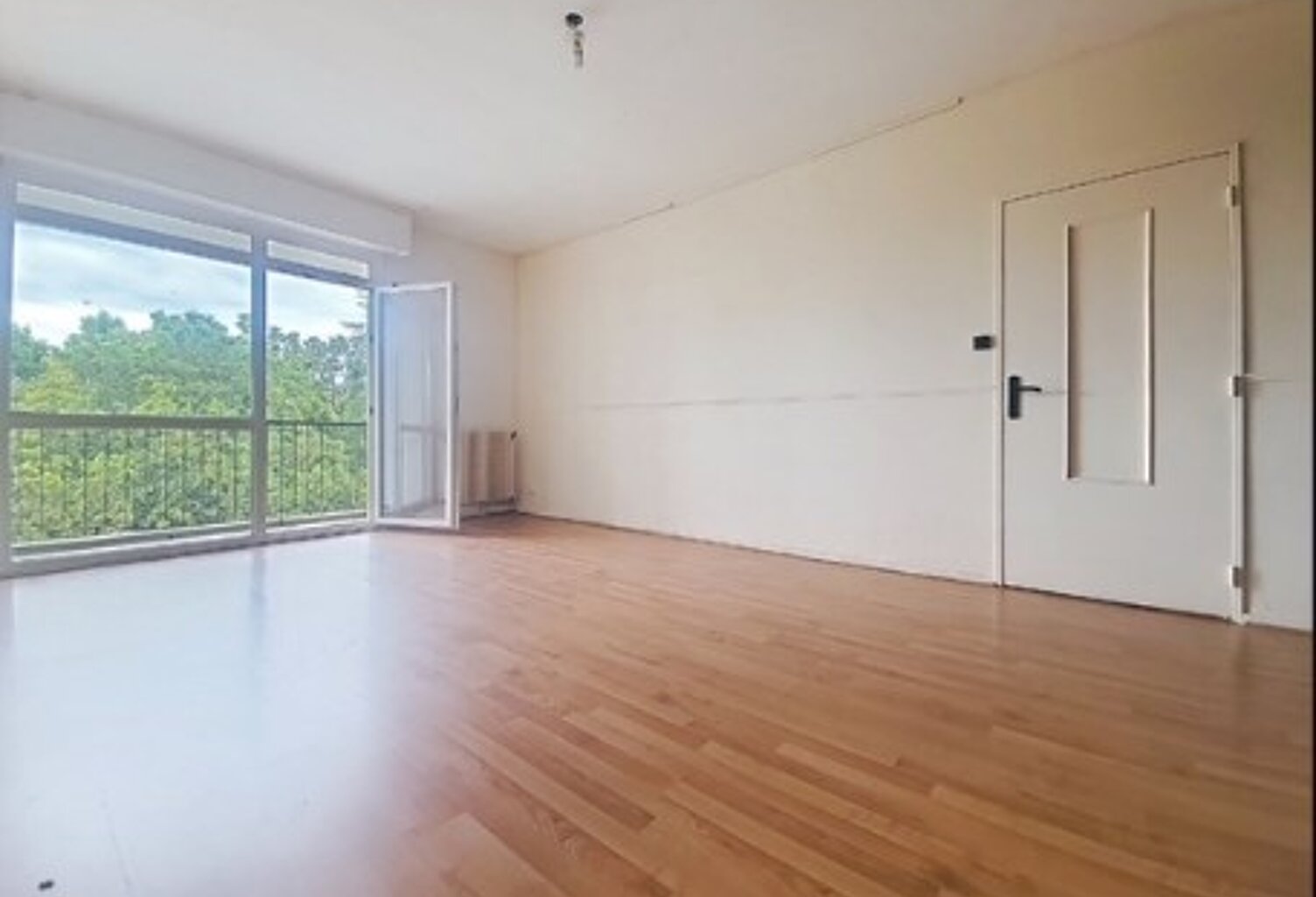 T5 — photo 1