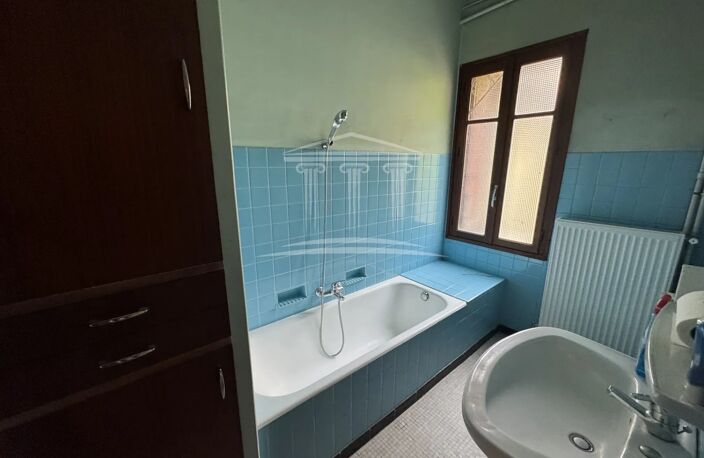 Spacieuse maison de 202 m² à Carpentras, 5 chambres — photo 5