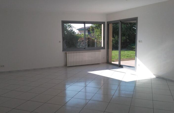 CASTELNAU D'ESTRETEFONDS - VILLA T5 DE 112 M2 DE PLAIN PIED — photo 5