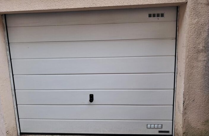 GARAGE A LOUER - L'ESCARENE — photo 2