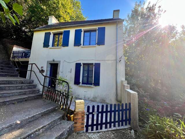 Maison À Vendre — photo du bien