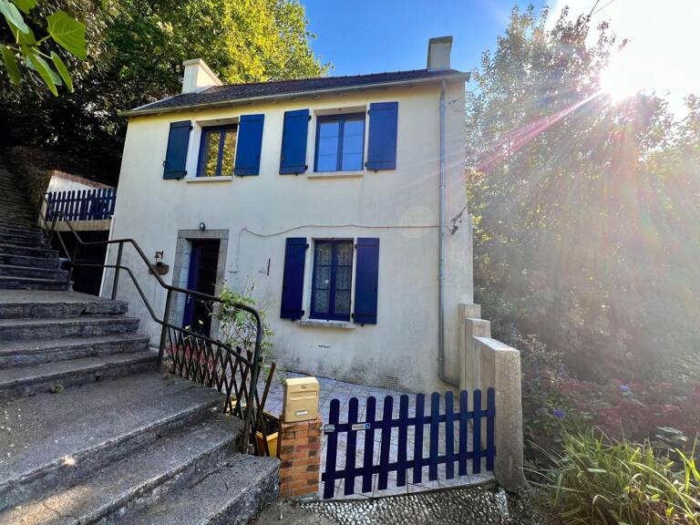 Maison À Vendre — photo 1