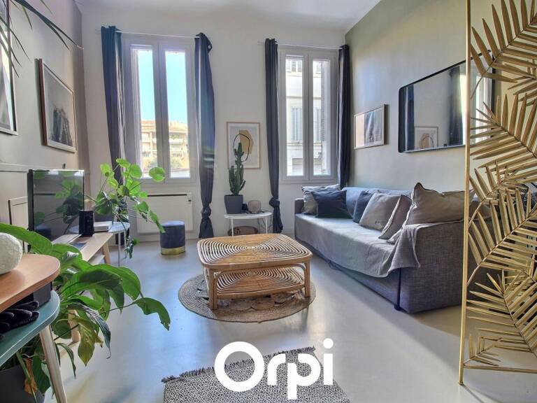 Appartement À Louer — photo 1