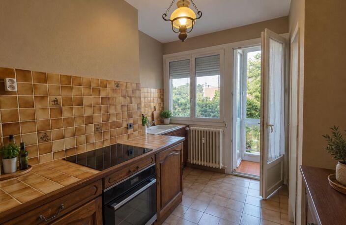 Appartement À Vendre Avignon Extra-Muros, 3 pièces, 61 m², Parking et cave — photo 5