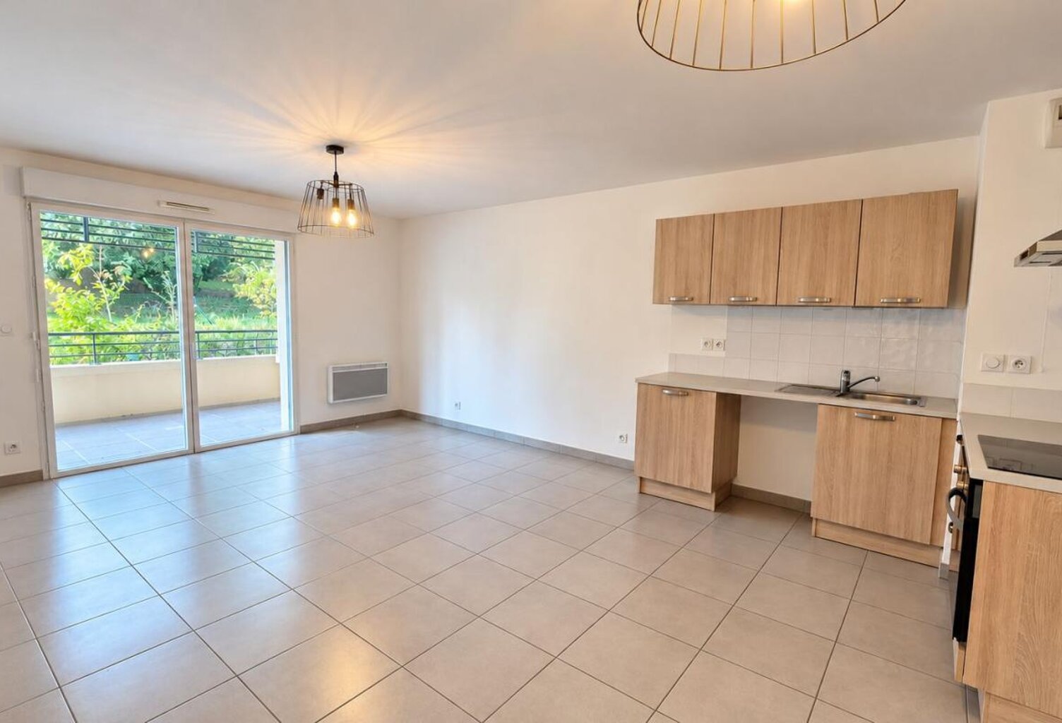 Appartement À Vendre 3 pièces, 62 m², Terrasse, Garage et Parking, Ascenseur — photo 1