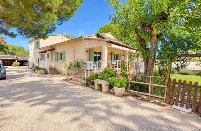 Maison à vendre Théziers 7 pièces 152m², Abris voitures, Atelier, Jardin, Piscine, Pool house — photo 3