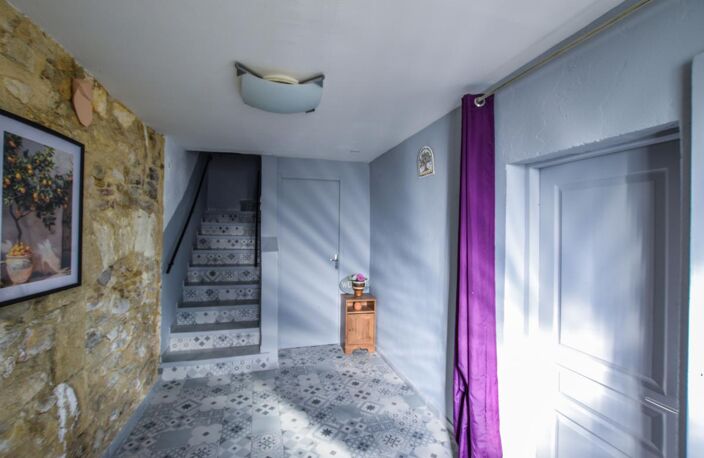 Maison de village de charme à Saze, 5 chambres : l’espace idéal pour toute la famille — photo 2