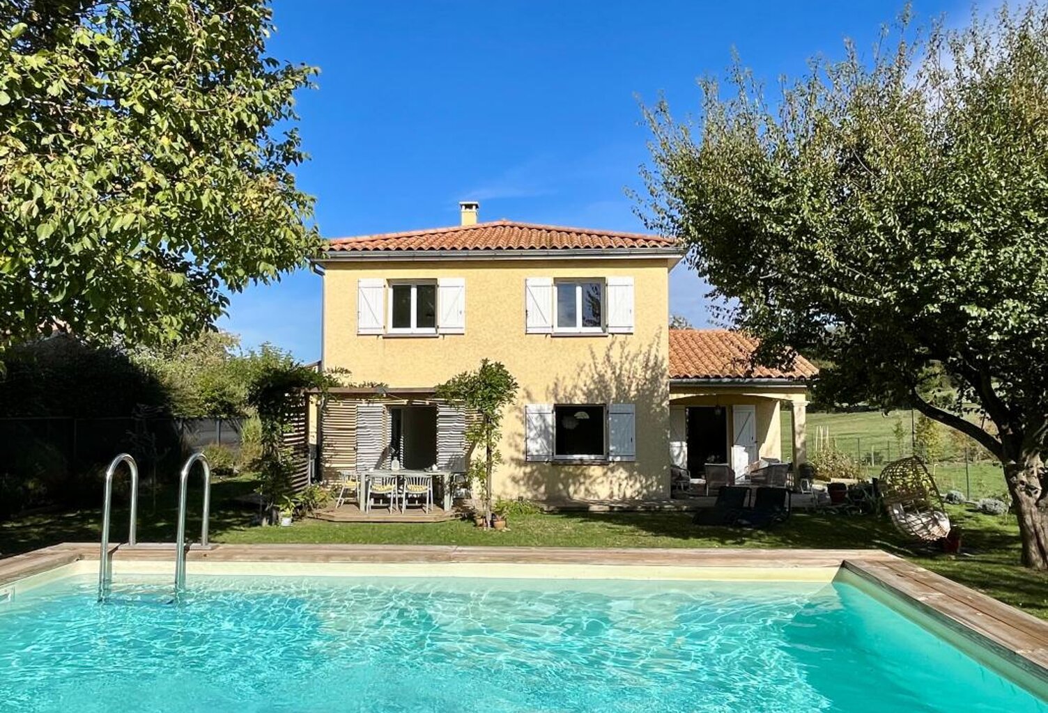 Maison À Vendre — photo 1