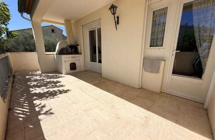 Maison 4 chambres sur 642 m2 de terrain — photo 2