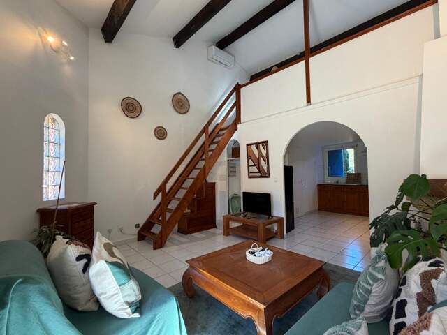 Appartement À Louer — photo du bien