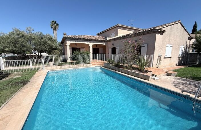 Villa type FF7 - 5 chambres avec piscine — photo 2