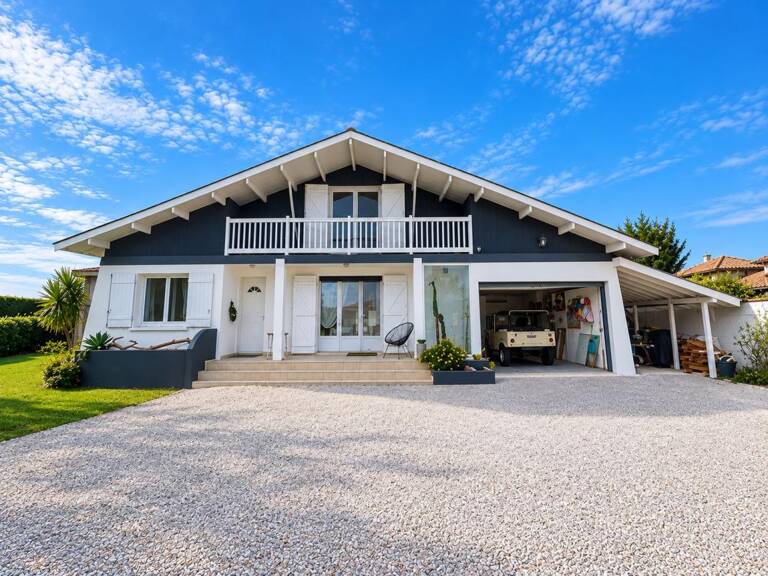 LOCATION MEUBLÉE À L’ANNÉE – MAISON 4 CHAMBRES AVEC PISCINE — photo 1