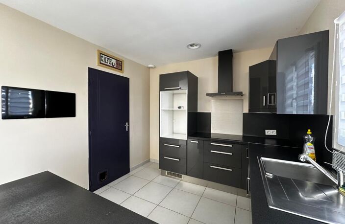 MAISON DE PLAIN-PIED – 3 CHAMBRES – GARAGE – TERRAIN 834 M² – VENDUE LOUÉE — photo 5