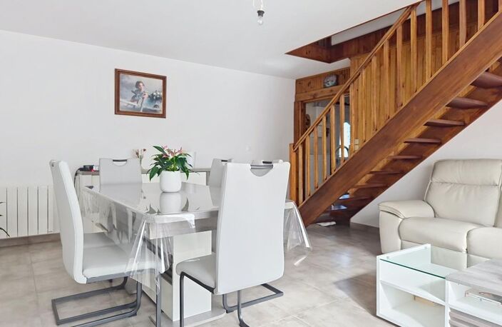 Maison CHEVILLY — photo 3