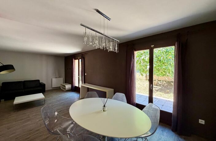 COLOMIERS - Maison meublé T4 à louer avec jardin — photo 4