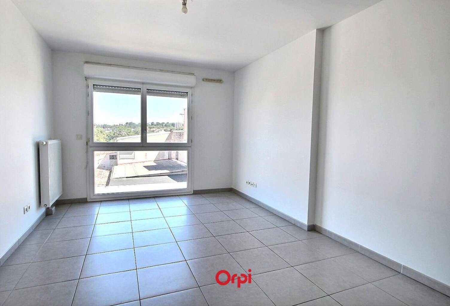 Appartement À Louer — photo 1