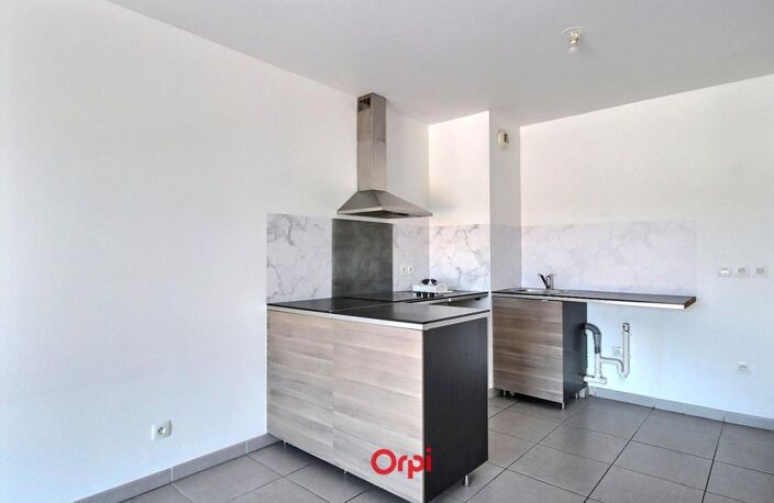 Appartement À Louer — photo 2