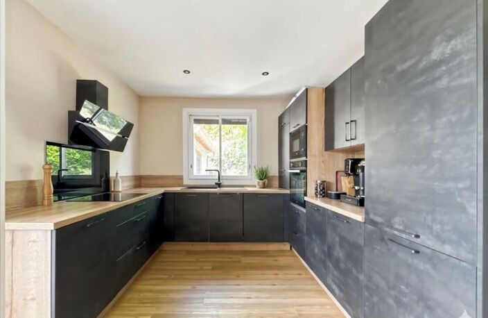 Superbe villa familiale T6 de 145 m² entièrement rénovée — photo 4