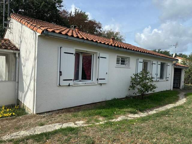 Maison À Vendre — photo du bien