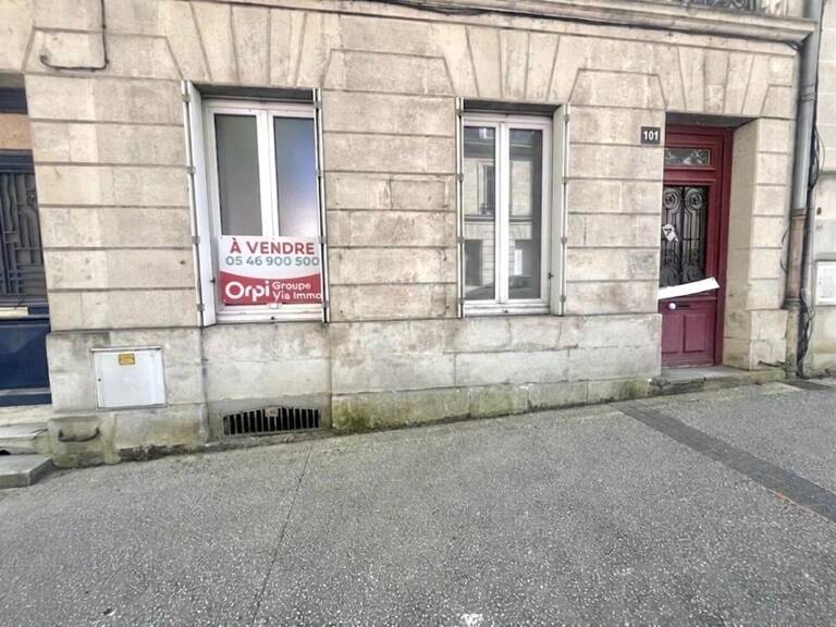 Bureau 116 m² - Saintes — photo 1
