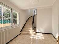NÎMES – Maison familiale de 134,67 m² avec bel extérieur et véranda — photo 2